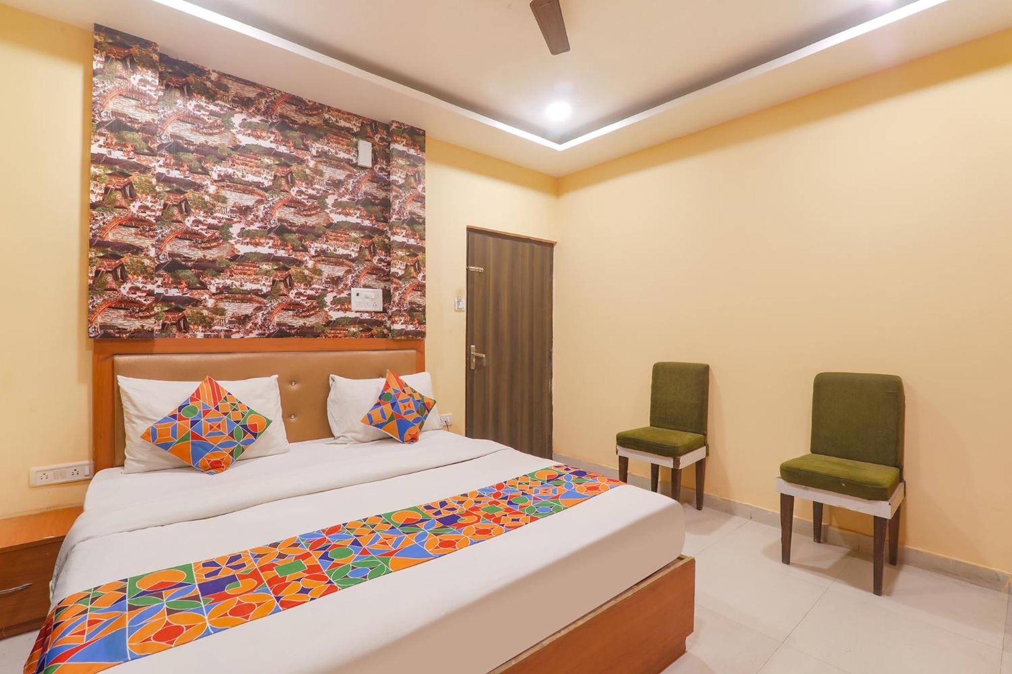 Kakarmatha Fabhotel Swarn Banquet מראה חיצוני תמונה