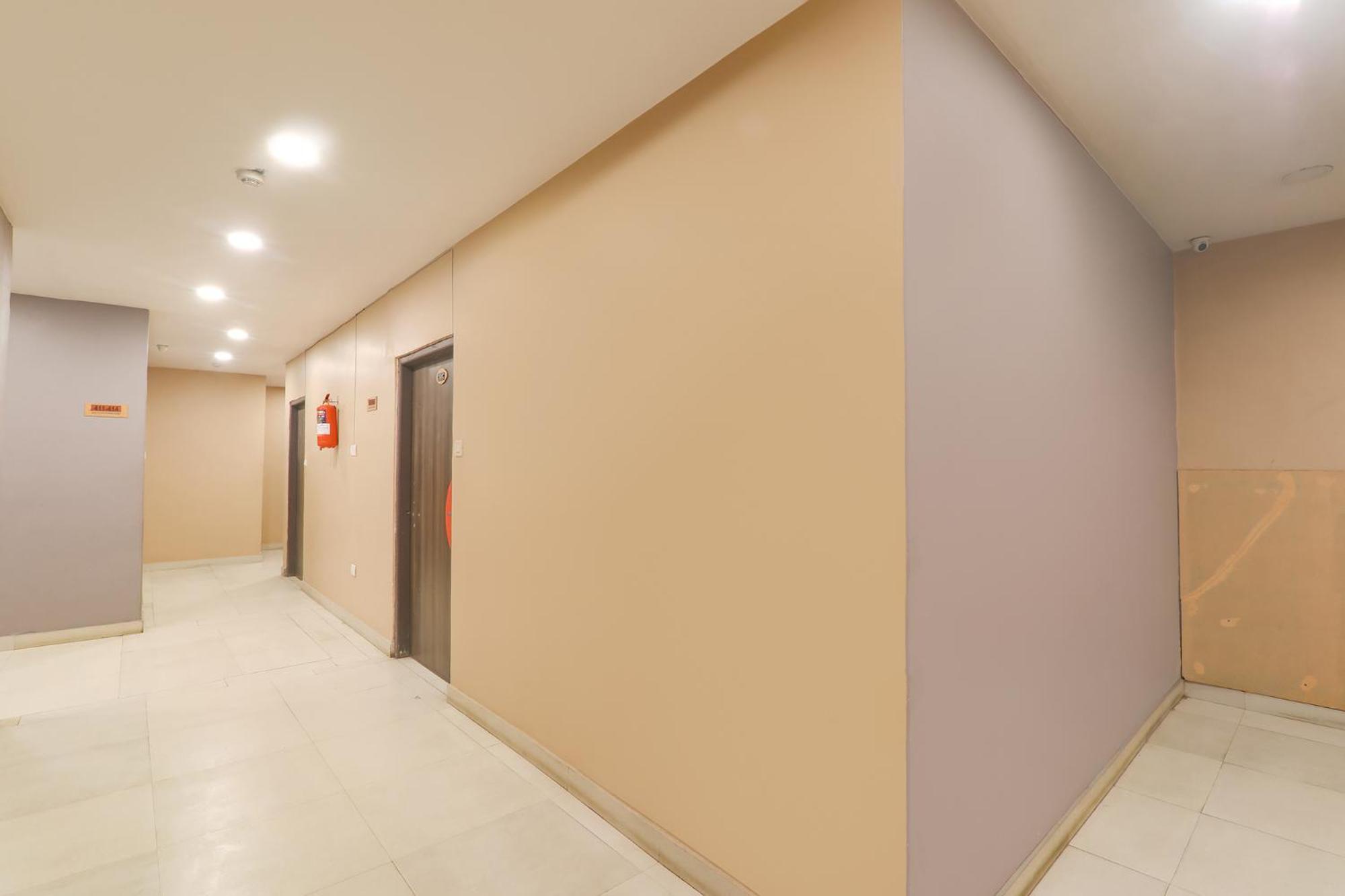 Kakarmatha Fabhotel Swarn Banquet מראה חיצוני תמונה